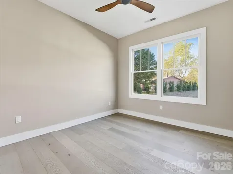 30 Olde Oak Court Hendersonville NC 28792