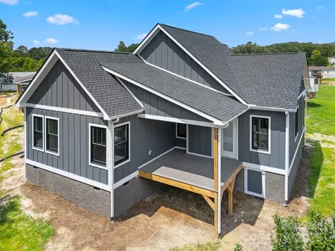30 Olde Oak Court Hendersonville NC 28792