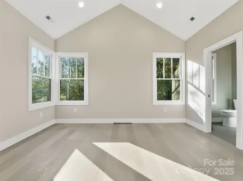 30 Olde Oak Court Hendersonville NC 28792