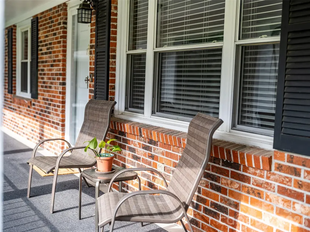 102 Boyd Drive Flat Rock NC 28731