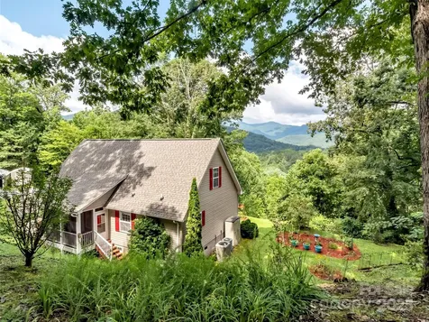 562 Beechwood Drive Sylva NC 28779