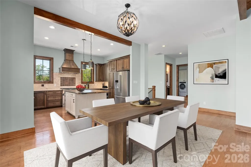 50 Hallett Court Asheville NC 28803