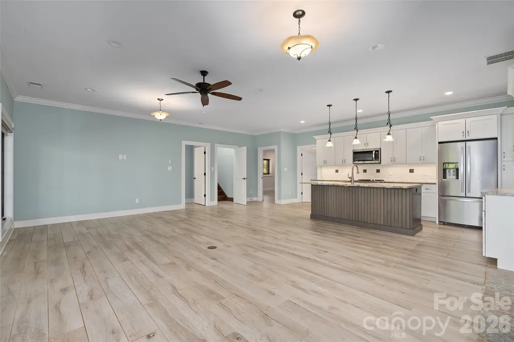 50 Hallett Court Asheville NC 28803