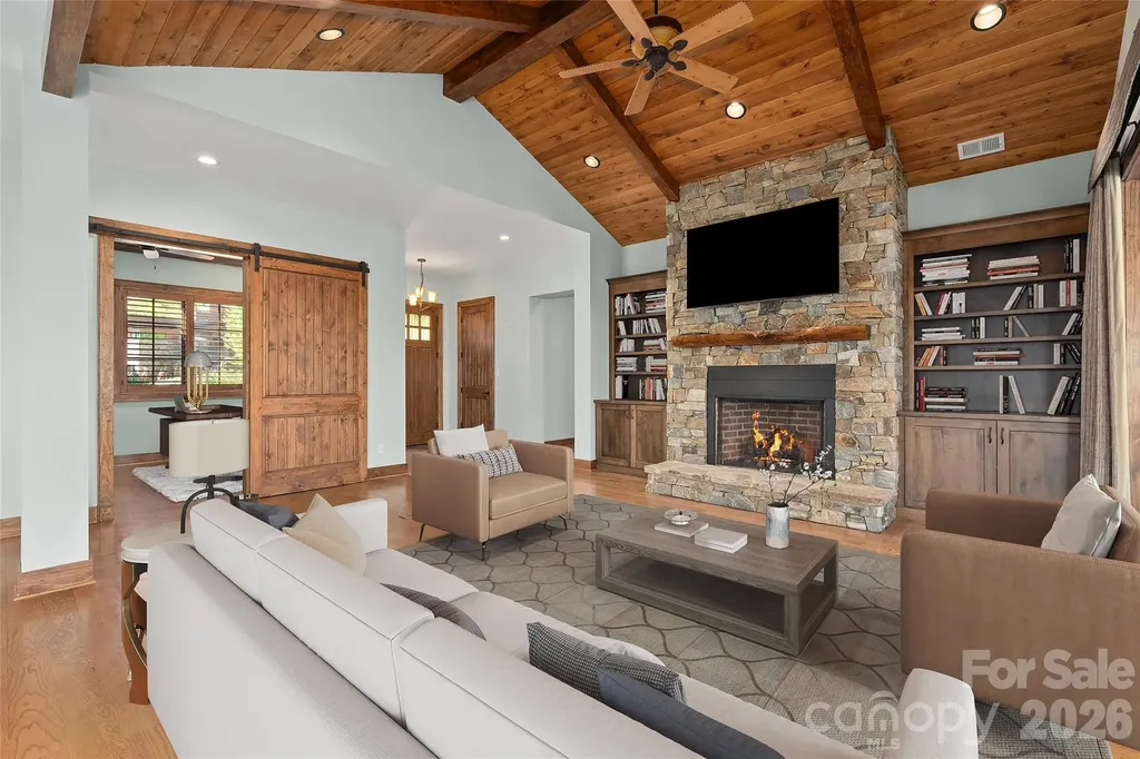 50 Hallett Court Asheville NC 28803