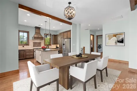50 Hallett Court Asheville NC 28803
