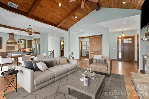 50 Hallett Court Asheville NC 28803