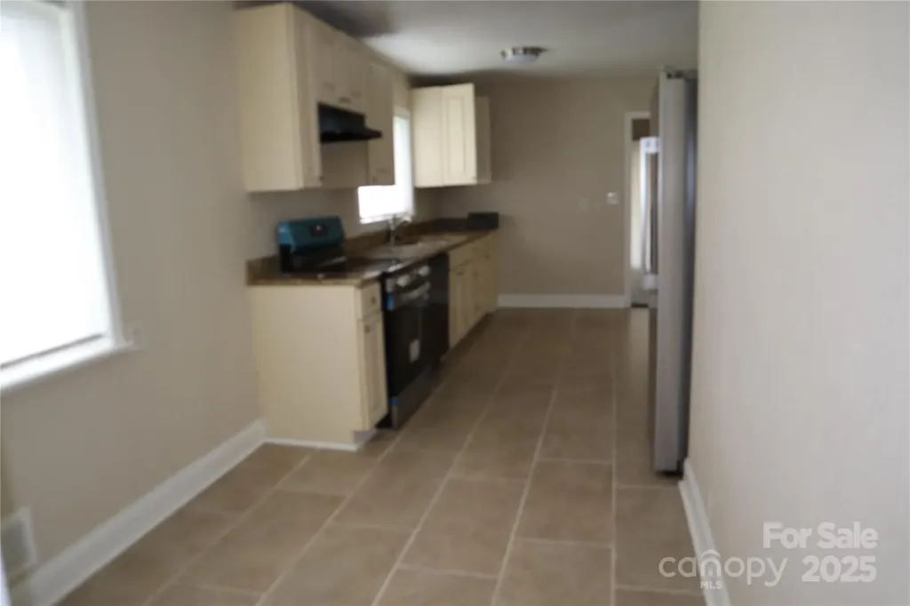 1703 Tyvola Road Charlotte NC 28210