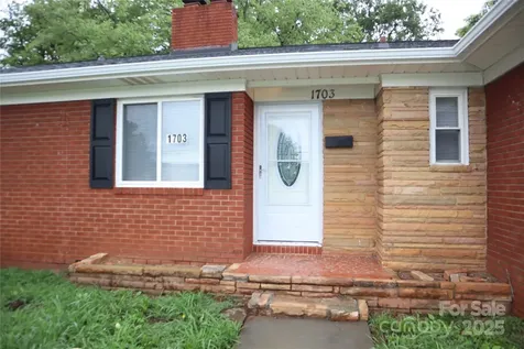 1703 Tyvola Road Charlotte NC 28210