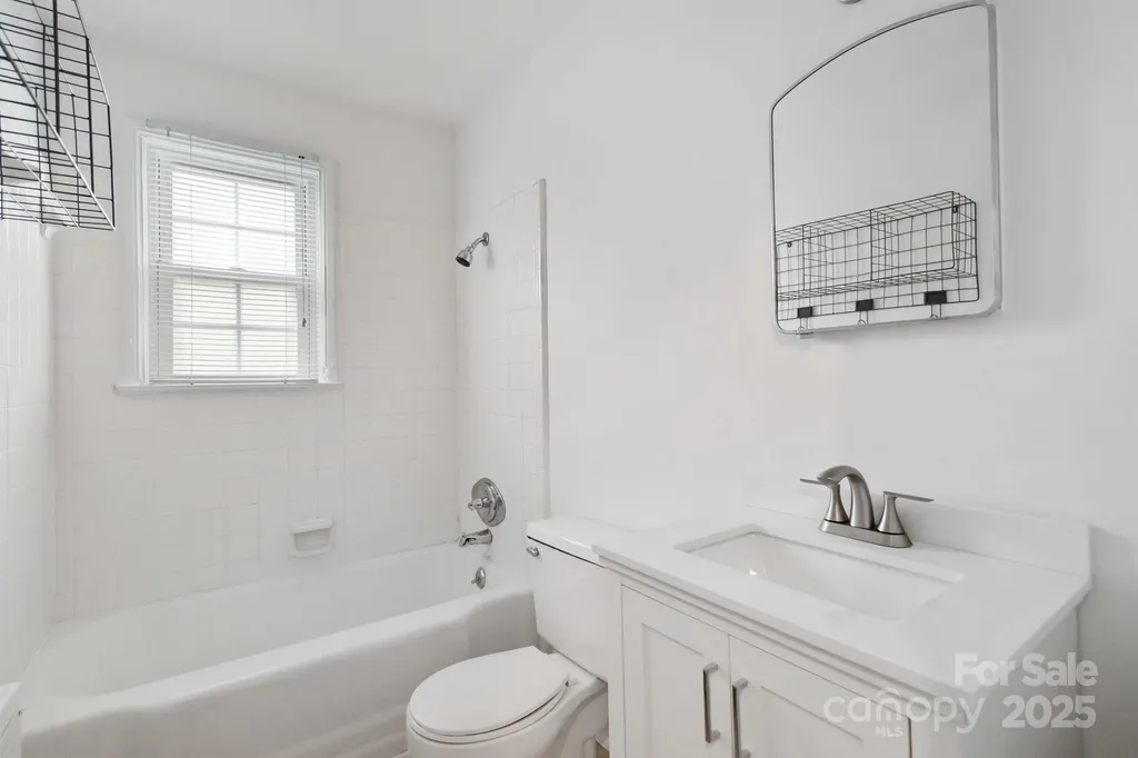 343 Wakefield Drive Charlotte NC 28209