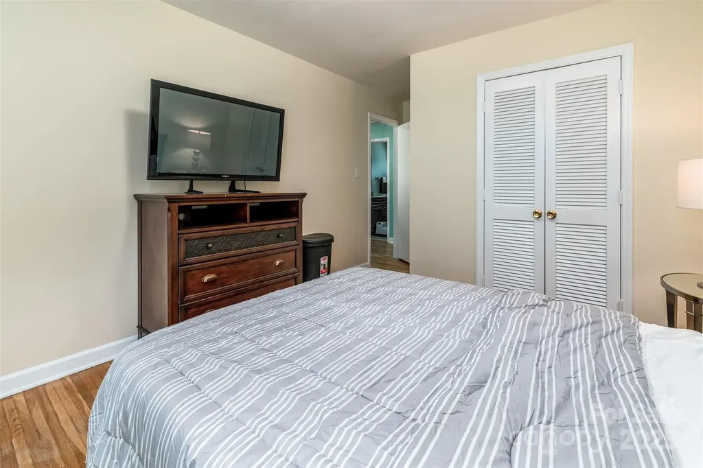 5111 Coronado Drive Charlotte NC 28212