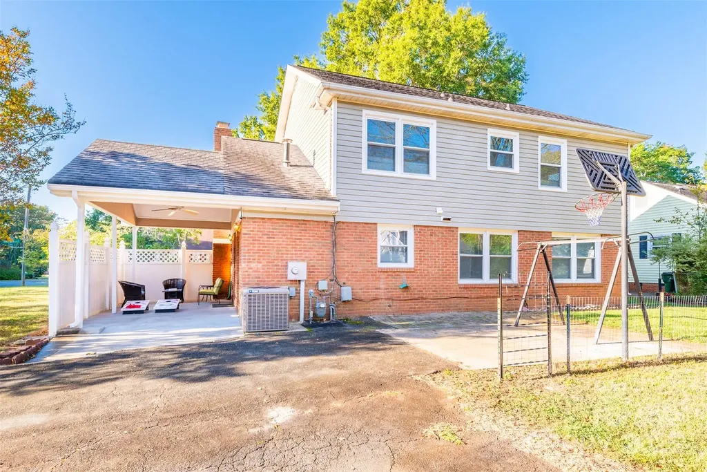 5111 Coronado Drive Charlotte NC 28212