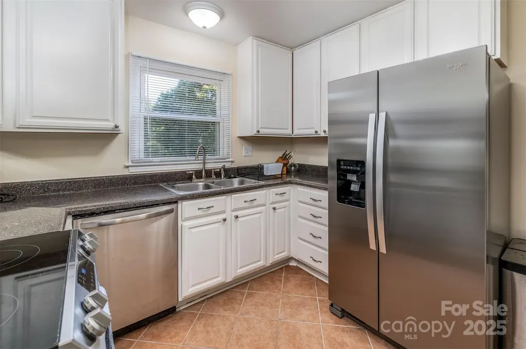 5111 Coronado Drive Charlotte NC 28212