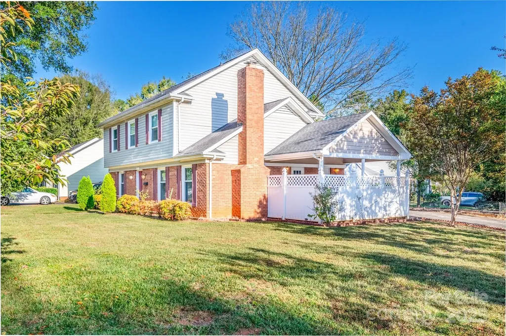 5111 Coronado Drive Charlotte NC 28212