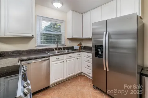 5111 Coronado Drive Charlotte NC 28212