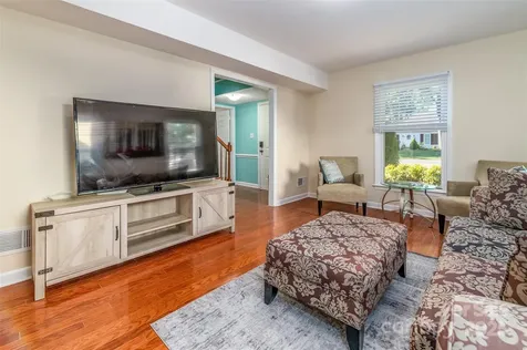 5111 Coronado Drive Charlotte NC 28212