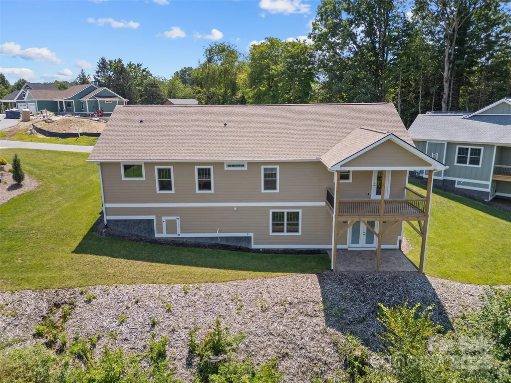 54 Olde Oak Lane Hendersonville NC 28792