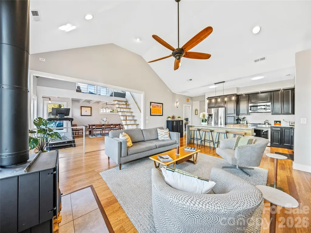 78 Annandale Avenue Asheville NC 28801