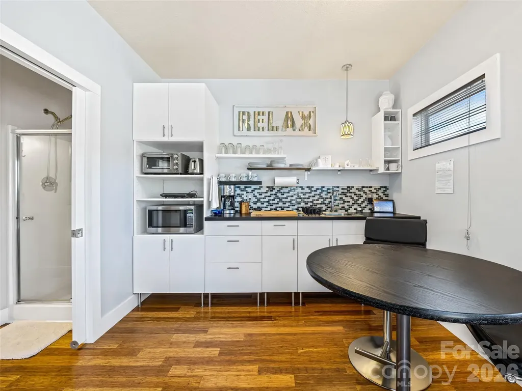 78 Annandale Avenue Asheville NC 28801