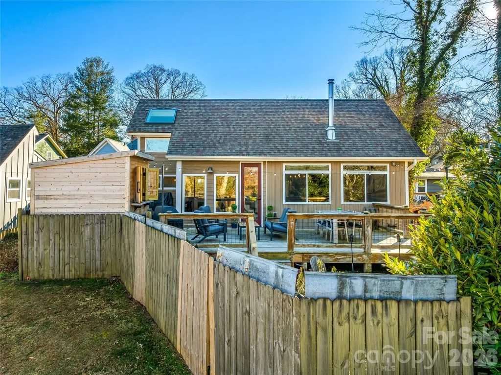 78 Annandale Avenue Asheville NC 28801