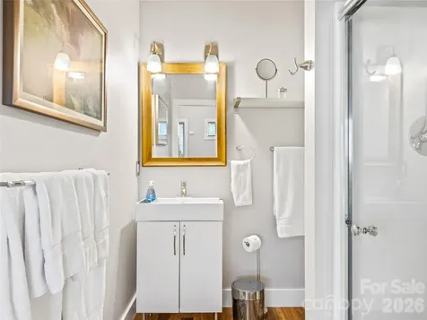 78 Annandale Avenue Asheville NC 28801