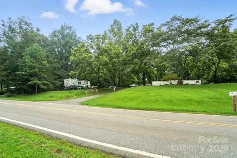 450 Dixon School Road Kings Mountain NC 28086