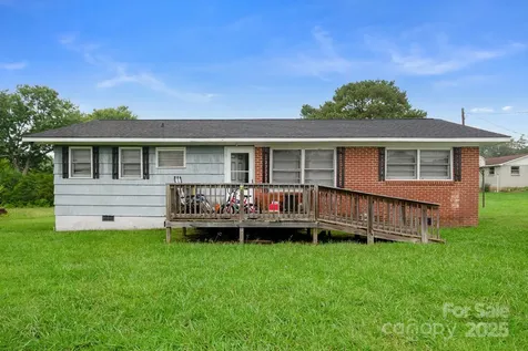 940 W End Road Chester SC 29706