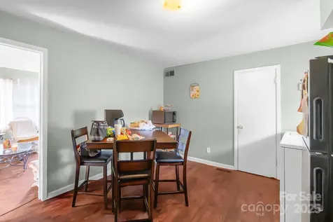 940 W End Road Chester SC 29706