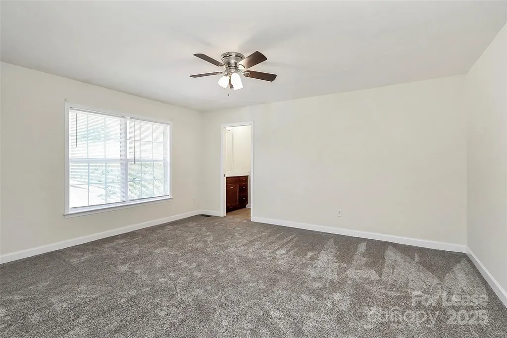1005 Rainbow Drive Kannapolis NC 28081