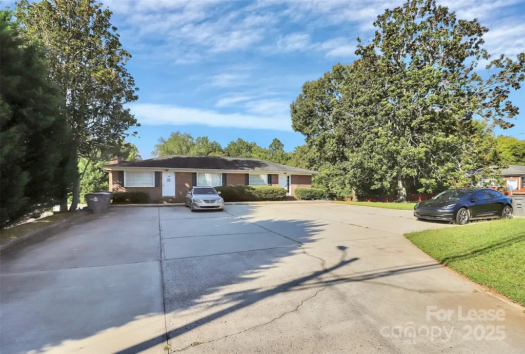 1005 Rainbow Drive Kannapolis NC 28081