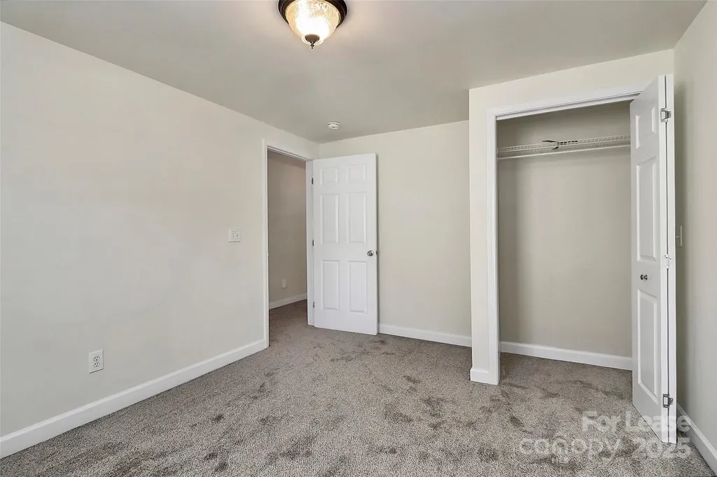 1005 Rainbow Drive Kannapolis NC 28081