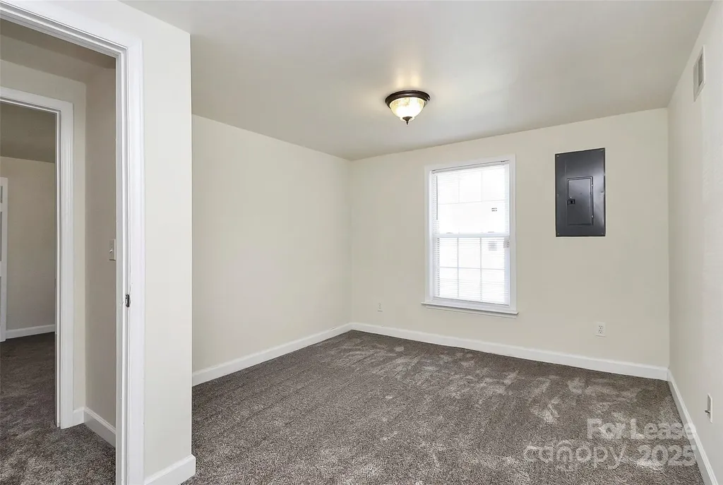 1005 Rainbow Drive Kannapolis NC 28081