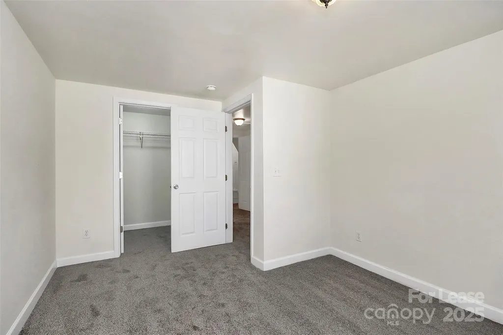 1005 Rainbow Drive Kannapolis NC 28081