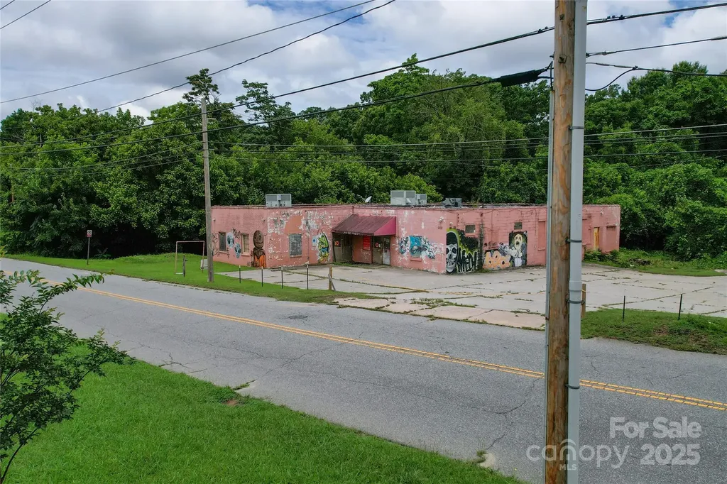 608 W Ward Avenue High Point NC 27260