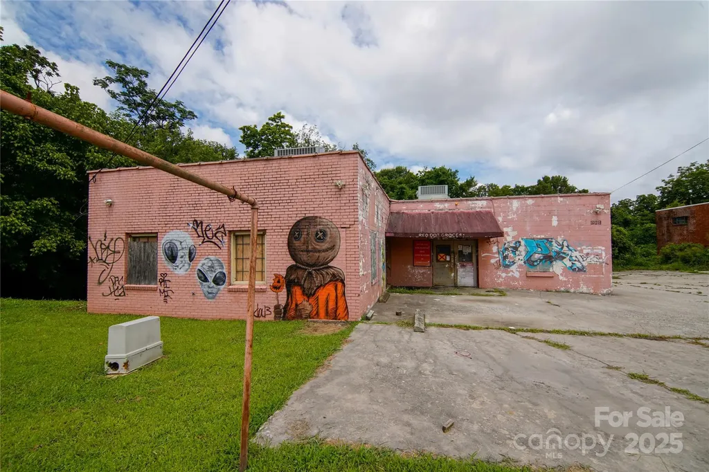 608 W Ward Avenue High Point NC 27260