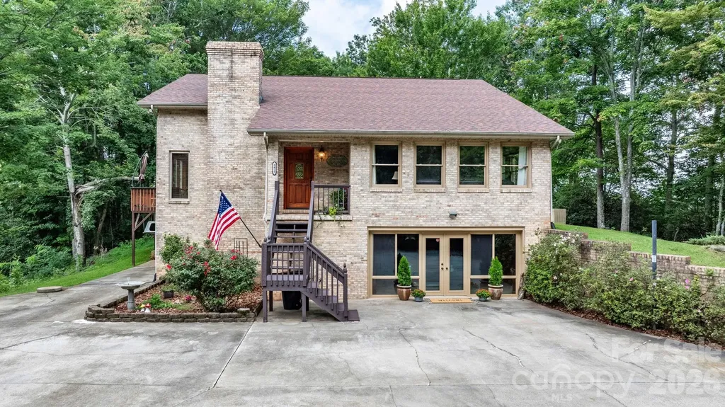 4415 Laurel Ridge Drive Lenoir NC 28645
