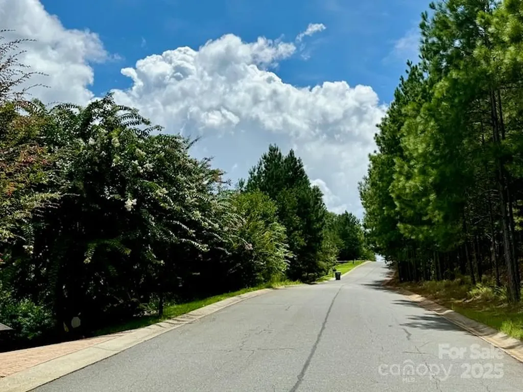 2021 Beauhaven Lane Belmont NC 28012