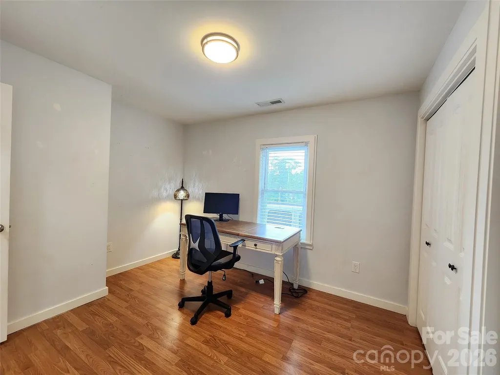 71 Fifth Avenue Asheville NC 28806