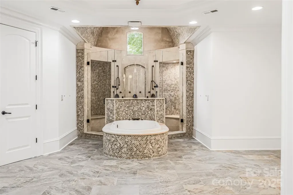 612 Beauhaven Lane Waxhaw NC 28173