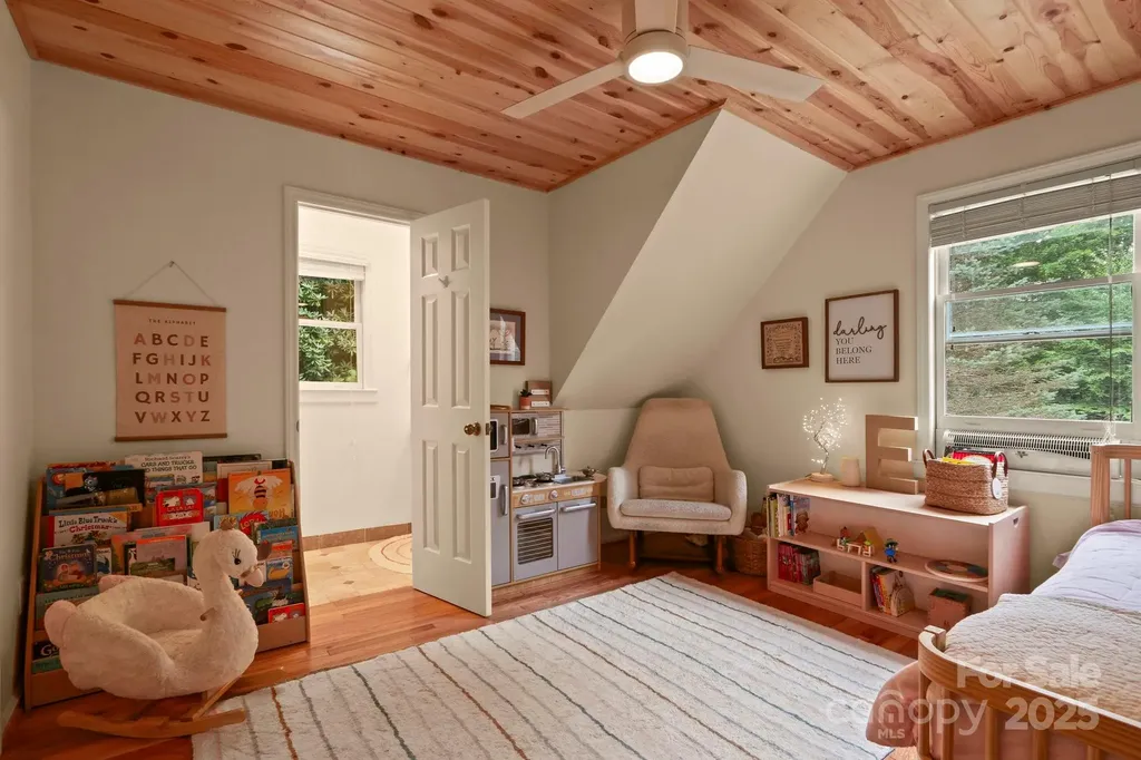 127 Boulder Lane Blowing Rock NC 28605