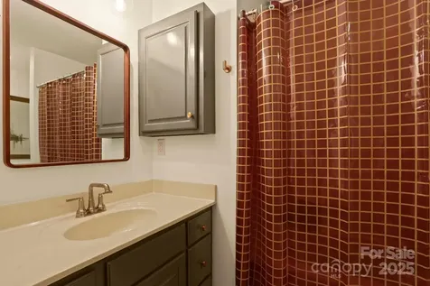 127 Boulder Lane Blowing Rock NC 28605
