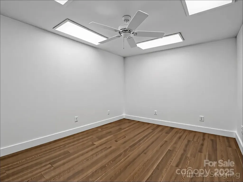 147 E Court Street Rutherfordton NC 28139