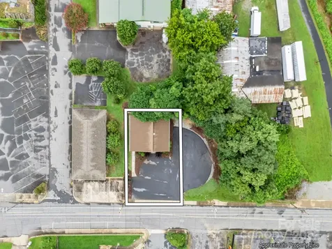 147 E Court Street Rutherfordton NC 28139