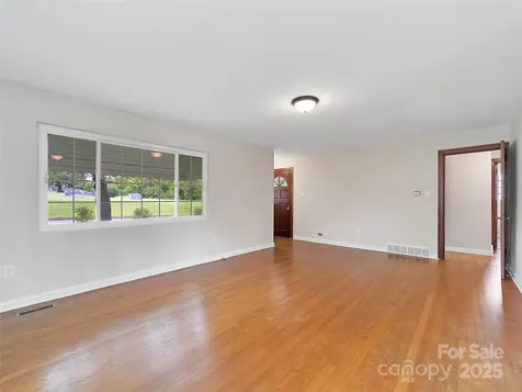 255 North Country Club Road Brevard NC 28712