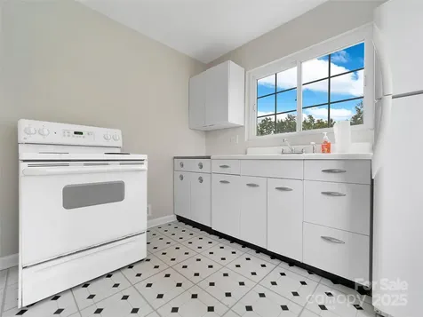 255 North Country Club Road Brevard NC 28712