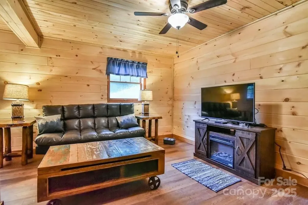 48 Buck Ridge Road Fairview NC 28730