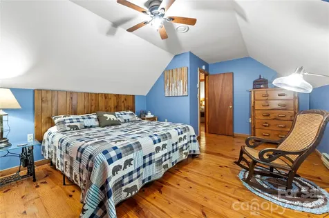 48 Buck Ridge Road Fairview NC 28730