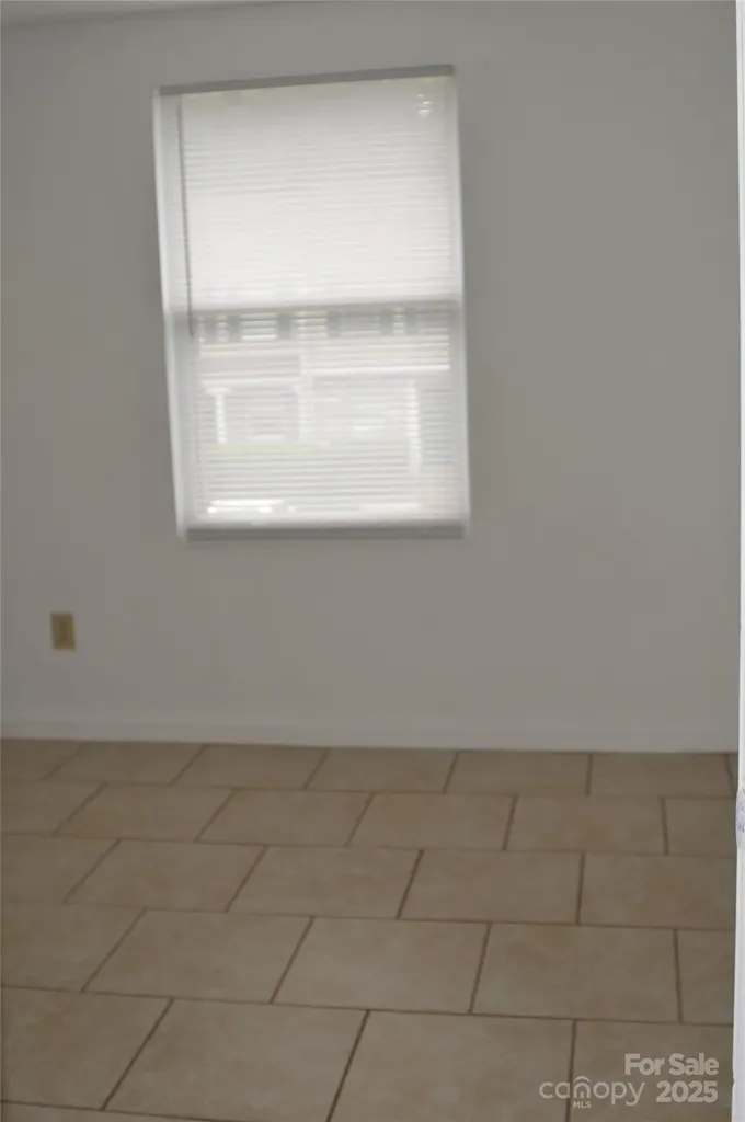 9626-C Vinca Circle Charlotte NC 28213