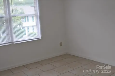 9626-C Vinca Circle Charlotte NC 28213