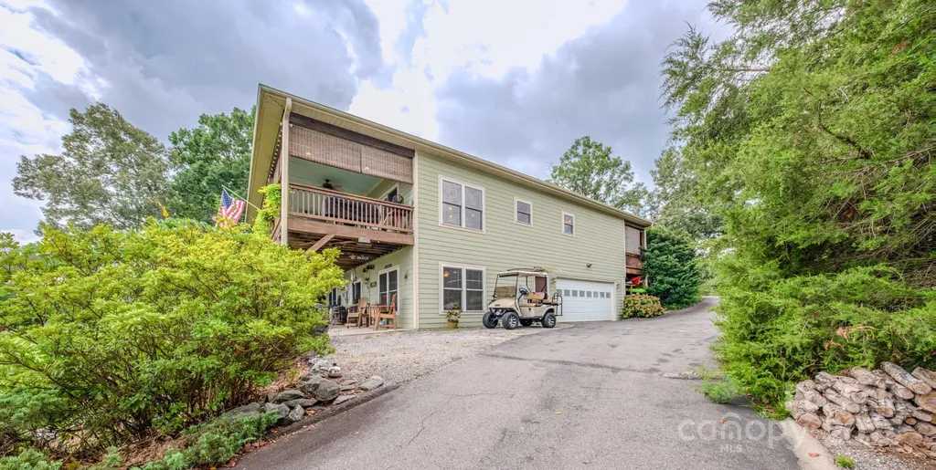 101 Lake Club Lane Nebo NC 28761