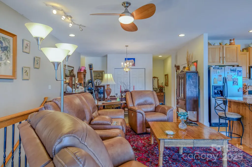 101 Lake Club Lane Nebo NC 28761